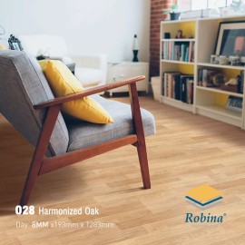 Sàn Gỗ Robina 8mm Bản Lớn O28